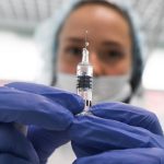El jefe de la OMS asegura que 141 vacunas contra el coronavirus se desarrollan actualmente en el mundo
