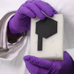 Logran crear baterías de grafeno mediante una impresora 3D