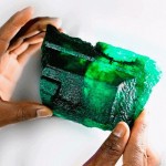 DESCUBREN ESMERALDA DE MÁS UN KILO EN ÁFRICA