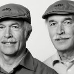 El fotógrafo que encuentra gemelos que no son hermanos