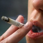 ¿No estás durmiendo bien? El cigarro podría ser la causa