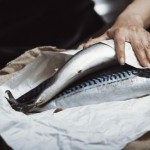 Comer pescado dos veces por semana reduce los síntomas del asma en niños