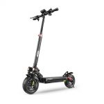 800 W de potencia y 45 km de autonomía: este patinete eléctrico todoterreno