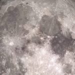 El descubrimiento de metales en el subsuelo de la Luna hace reconsiderar el origen de nuestro satélite
