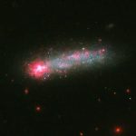 El Hubble Observa Fuegos Artificiales en la Galaxia “Cohete”
