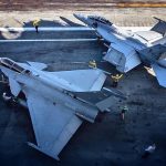 El caza Rafale M supera al F/A-18 Super Hornet para equipar al portaaviones indio INS Vikrant.
