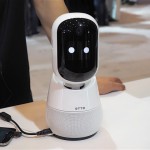 Otto, el entrañable robot de Samsung que controla tu casa