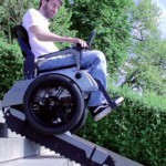 Scalevo es una silla de ruedas capaz de subir escaleras
