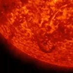 El Sol expulsa un gran “cañón de fuego” en la noche de Halloween
