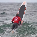 Tablas de surf motorizadas, ¡al rescate!