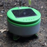 Las plantas tienen a Tertill, el robot inteligente que opera con luz solar