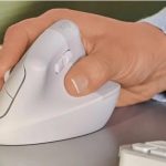 Logitech presenta el ratón ergonómico vertical Lift