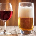 Vino o cerveza: ¿Cuál hay que beber antes para evitar la resaca?