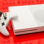 Xbox One S: 4K, 2 TB, soporte vertical