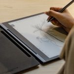 Lenovo lanza la YOGA Paper, una tableta con pantalla de tinta electrónica